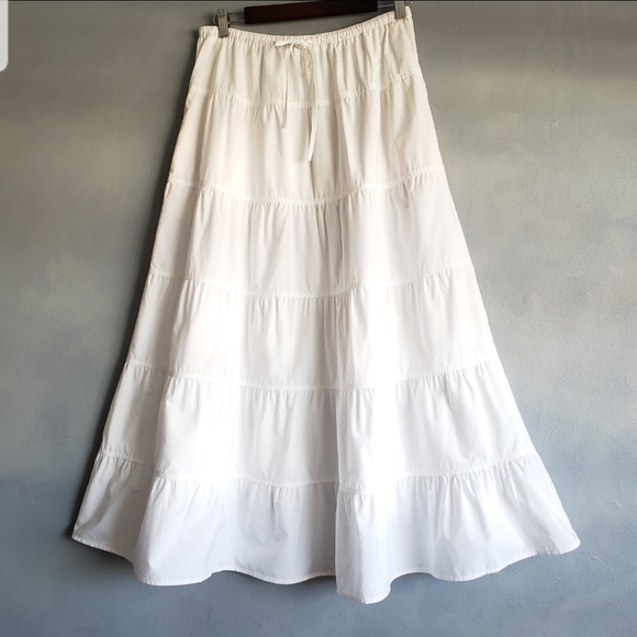 Joie Dresses & Skirts - NWT JOIE LONG TIERED GATHERED WHITE SKIRT, SIZE L